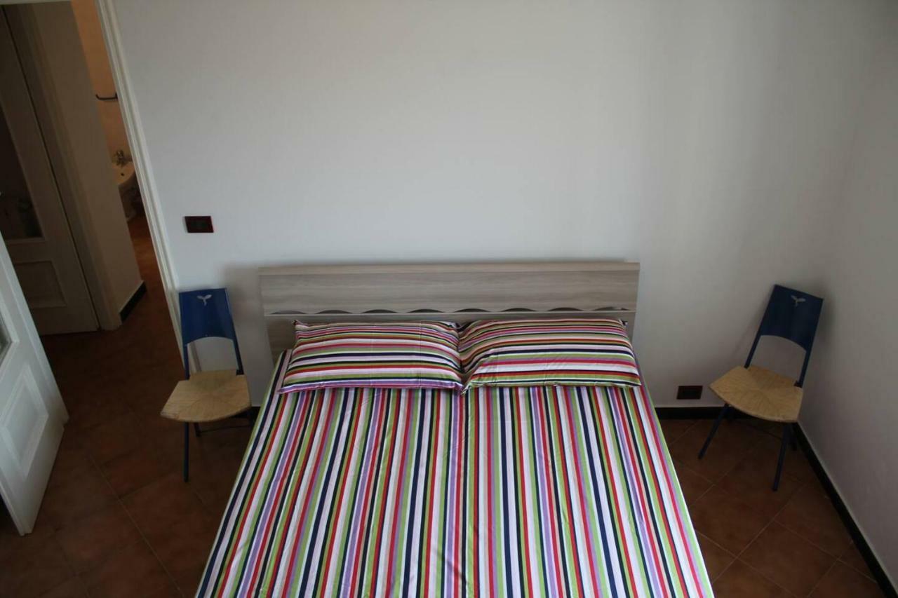 La Casetta Di Graziella Appartement Vezzi Portio Buitenkant foto